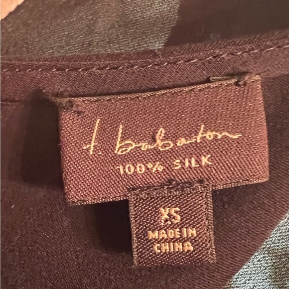 T. Babaton Aritzia 100% SILK MOD color block shift dress - Picture 3 of 8